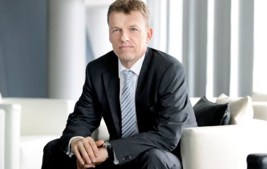 Jürgen Nowicki als Sprecher der VDMA Arbeitsgemeinschaft Großanlagenbau bestätigt
