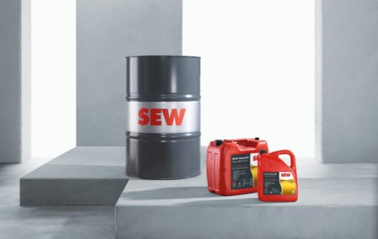 SEW-EURODRIVE erweitert eigenes Angebot an Premium-Getriebeöl