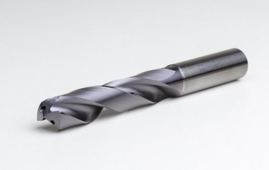 MEGA-Drill-Steel-Plus: 50 Prozent länger Bohren bei deutlich höherer Leistung