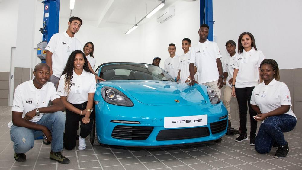 MAHA unterstützt soziales Ausbildungsprojekt von Porsche in Südafrika