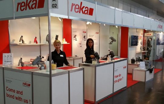 Drupa verschoben – Reka Klebepistolen auf Online-Stand