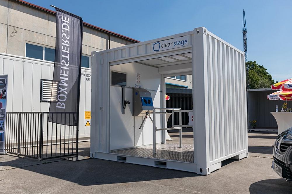 Multifunktions-Container „Cleanstage“ automatisiert Hygienekontrolle bei Eintritt zu Veranstaltungen