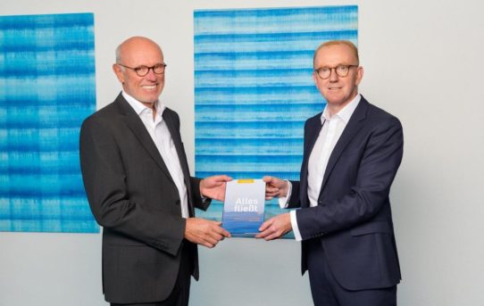 technotrans feiert 50-jähriges Jubiläum: Ein neues Buch erzählt die Geschichte