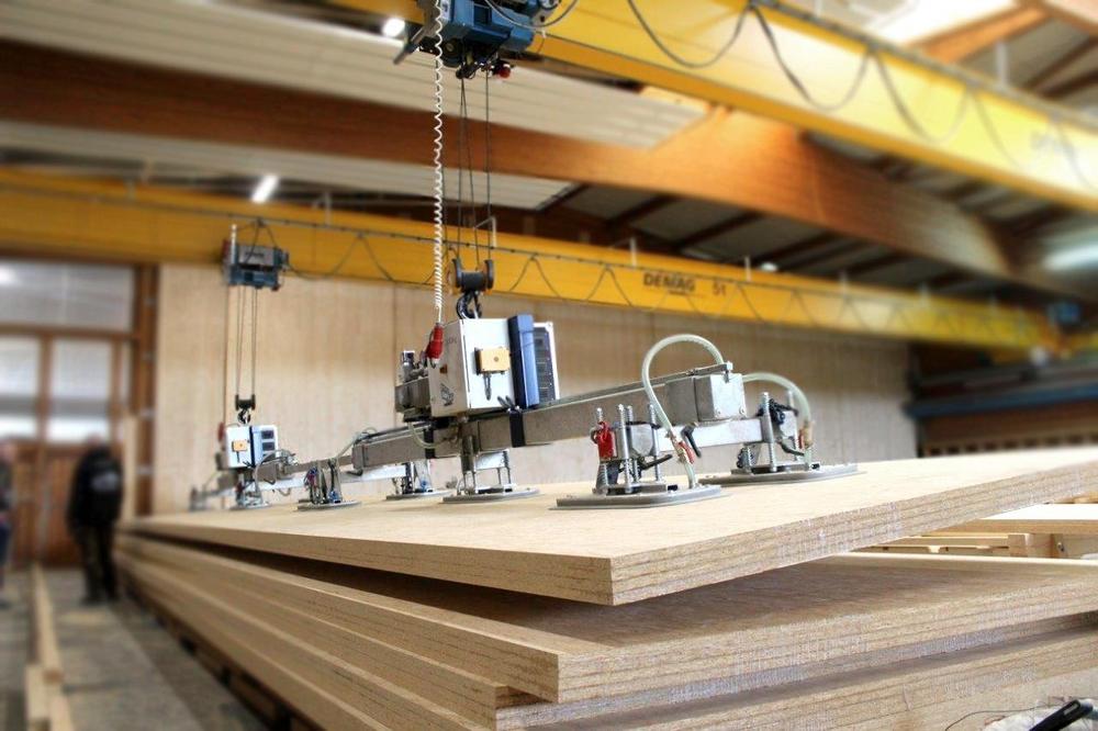 Lösungen für Holz in Handwerk, Industrie und Versand