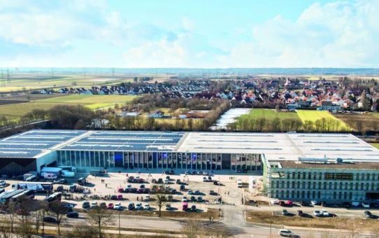 Der neue Firmensitz der Bernd Siegmund GmbH in Oberottmarshausen wurde eröffnet