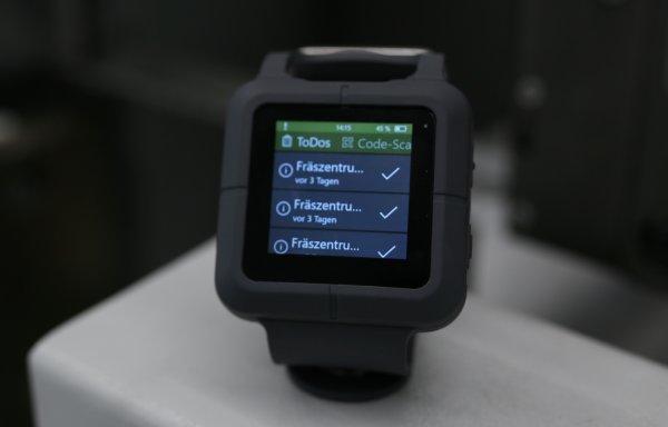 Smartwatches für kürzere Durchlaufzeiten: Kompetenzzentrum unterstützt Lenser Filtration GmbH