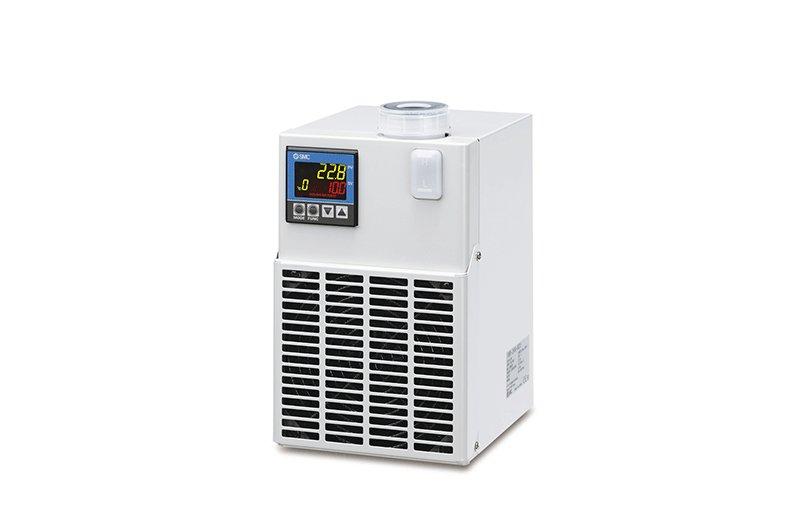 Kompakt und klimaschonend: neues Kühl- und Temperiergerät der Serie INR-244-831 in kältemittelfreier Peltier-Ausführung