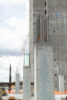Atlanta: thyssenkrupp Elevator stellt Rohbau des höchsten Testturms der westlichen Hemisphäre fertig