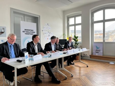 Zukunftsallianz Maschinenbau und Smart Systems Hub eröffnen ständige Präsenz in Ostdeutschland