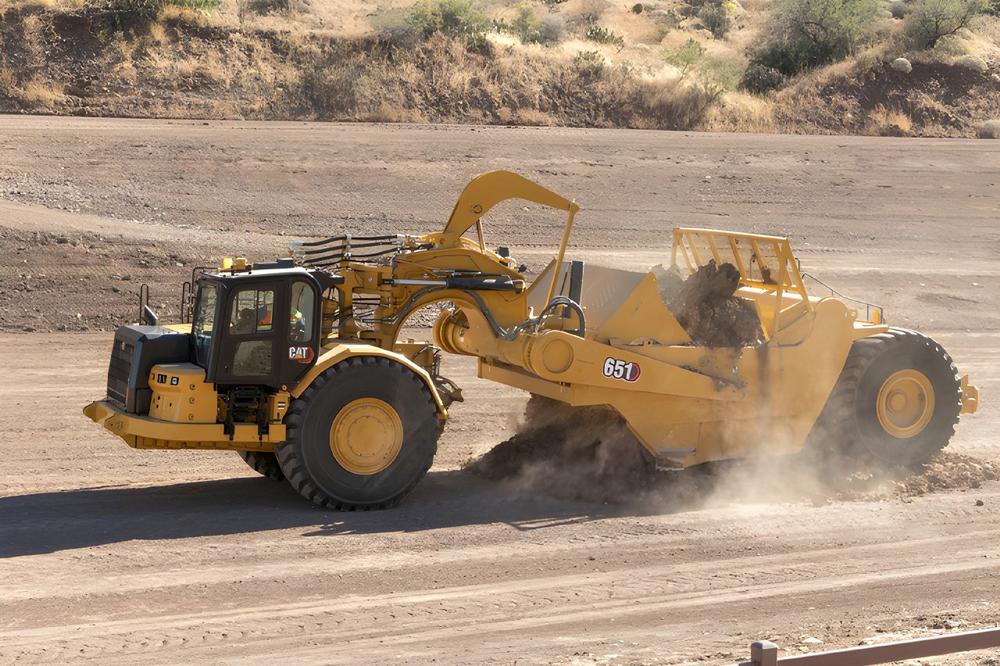 Cat Scraper 651 – die produktivste Art der Materialbewegung