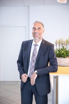 Wickert Maschinenbau: Stefan Herzinger seit 25 Jahren Geschäftsführer und Gesellschafter