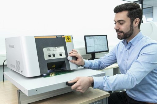 Helmut Fischer stellt FISCHERSCOPE X-RAY XDAL-PCB vor