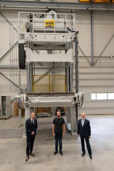 Nadella Bewegungstechnik als effiziente Lösung im Pressenbau