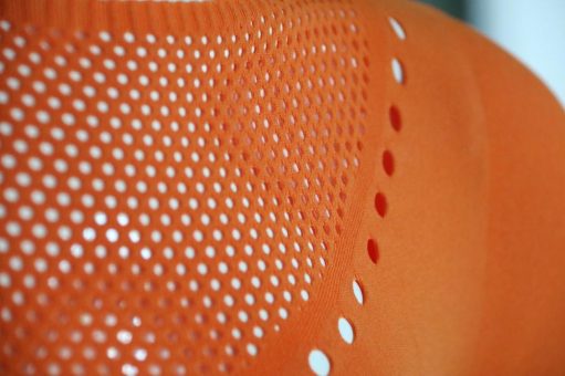 Nahtlos gewirkte Bekleidung – nachhaltig, schick und komfortabel
