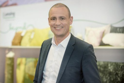 Zusammenarbeit der KARL MAYER GROUP mit der Lenzing Group fördert Innovationen für nachhaltigere und schicke Flachstrick- und Wirkwaren