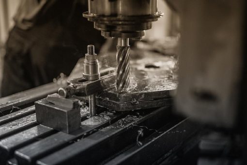BobCAD-CAM einsetzen oder an der Steuerung programmieren – eine Gretchenfrage?