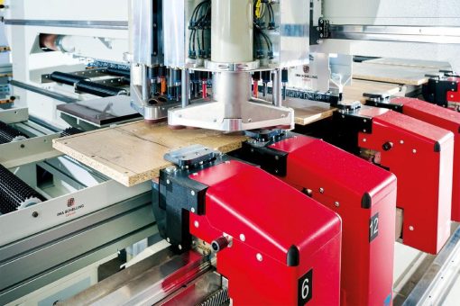 Bohrkonzepte für die industrielle Möbelproduktion