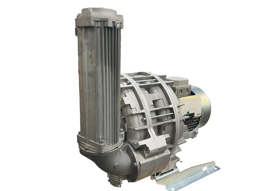 Energieeffiziente Seitenkanalverdichter mit IE3-/IE4-Motor für industrielle Daueranwendungen