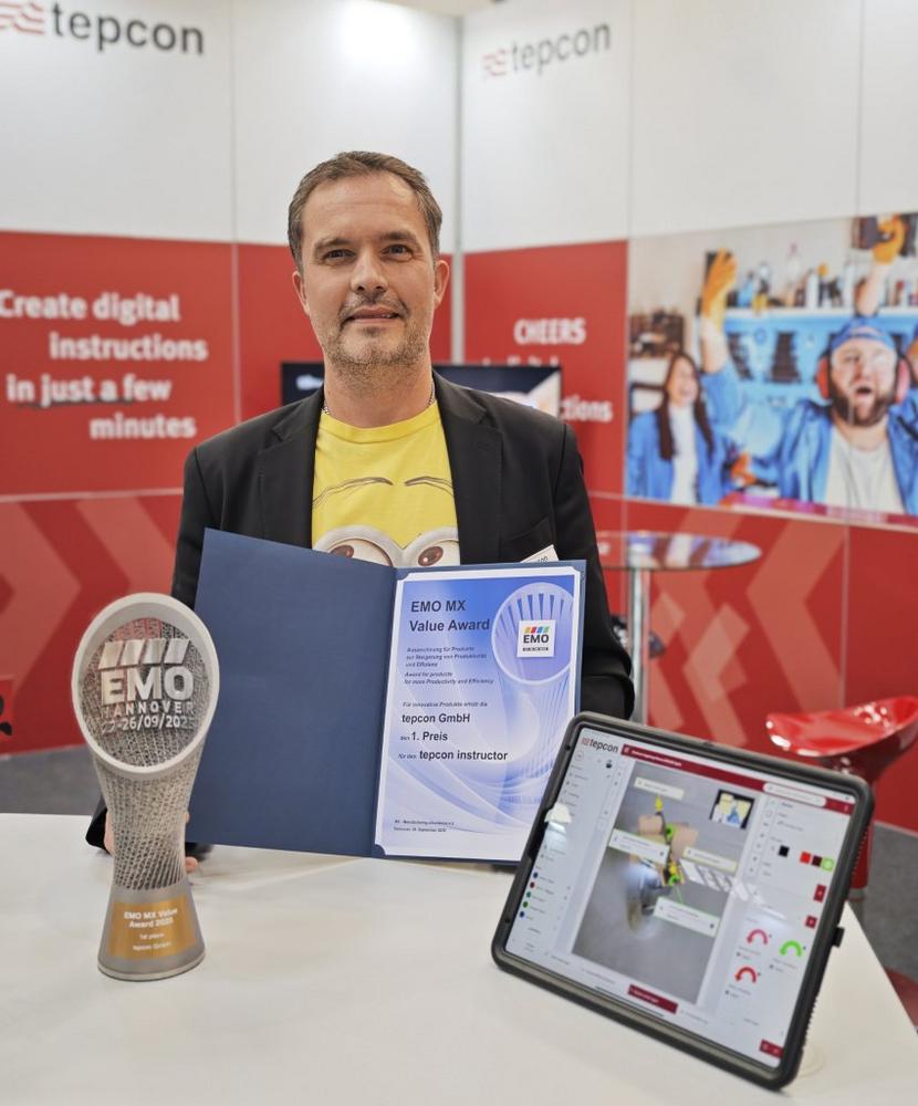tepcon erhält EMO MX Value Award für den „instructor“