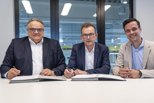 Schirmer Maschinen und Schüco arbeiten zukünftig eng zusammen