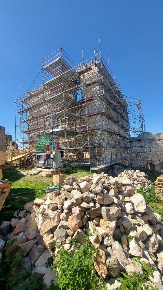 GEDA Transportbühnen auf historischer Mission