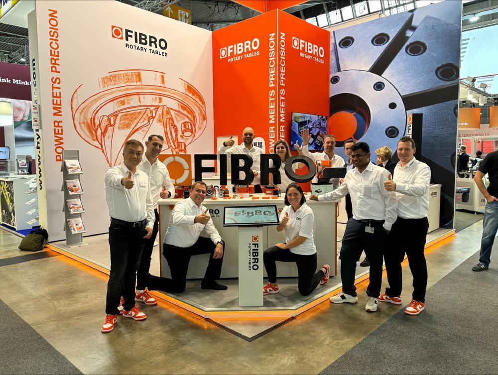 Back to the Future mit FIBRO Rundtische auf der automatica 2025