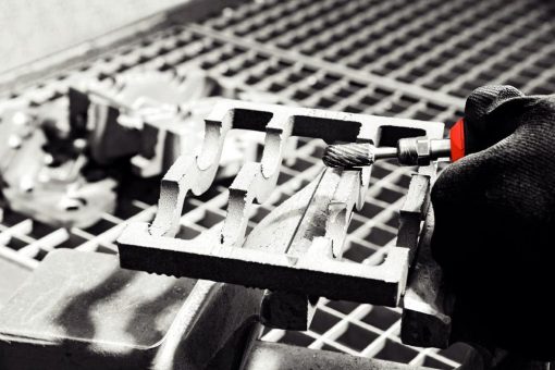 Gussbearbeitung mit System: Werkzeuge zum Fräsen, Schleifen und Trennen von LUKAS-ERZETT