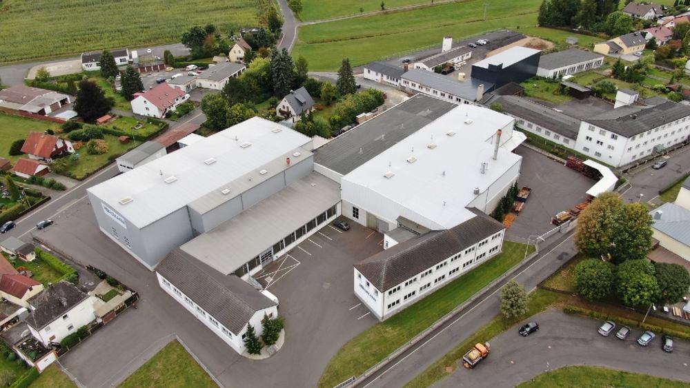 ams.Solution AG: Deutlich professionellere Prozessbasis durch ams.erp