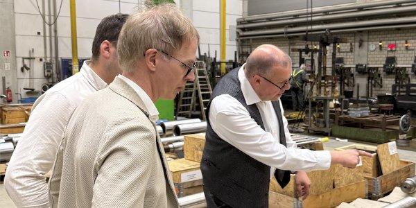 Politischer Austausch bei ANKE Oberflächentechnik