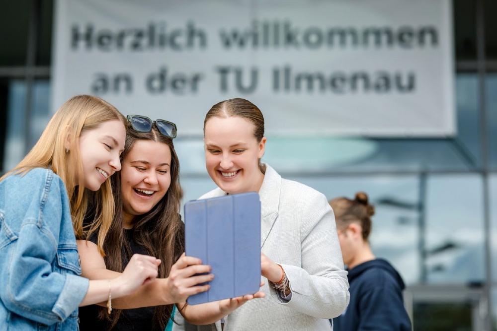 BewerbungsEndspurt-Woche: TU Ilmenau berät Studieninteressierte online auf den letzten Metern